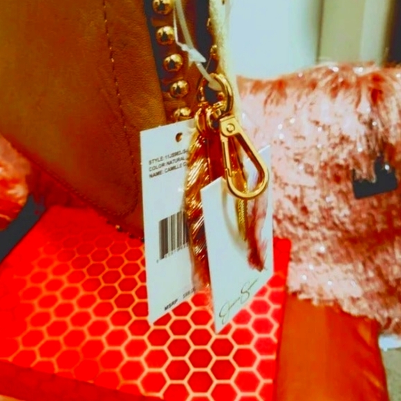 Gorgeous Jessica Simpson Studded Western Style Saddle Bag Purse - Picture 3 of 3